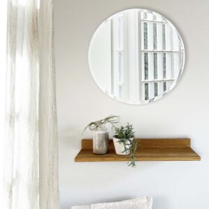 MOUD Home oak væghylde i massiv egetræ. 60 cm lang.