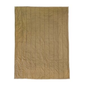 Patch quiltet tæppe i blå, beige og brune nuancer. 130x170 cm.