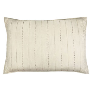 MOUD Home Senses quiltet beige pudebetræk, 50x70 cm