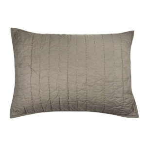 MOUD Home Senses quiltet brun pudebetræk, 50x70 cm