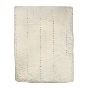 Senses quiltet sengetæppe beige 260x260 cm.