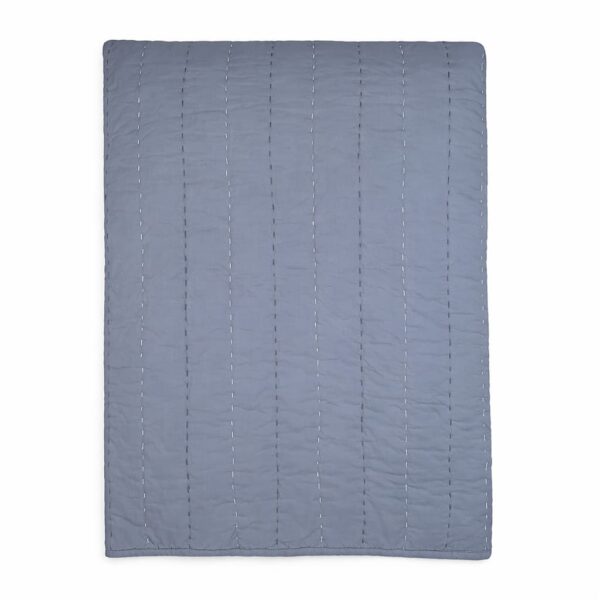 Senses quiltet sengetæppe blå 260x260 cm.